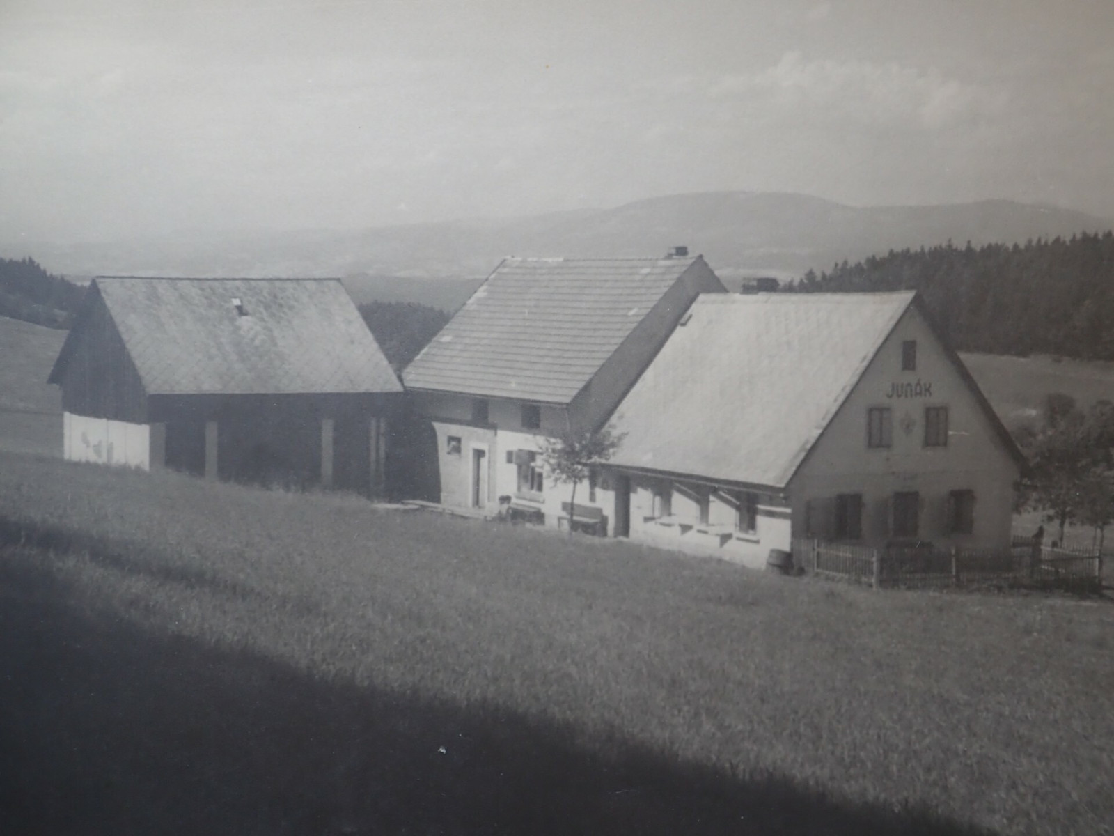 Středisková chata na Sovím vrchu  - Skautíkov okolo roku 1947